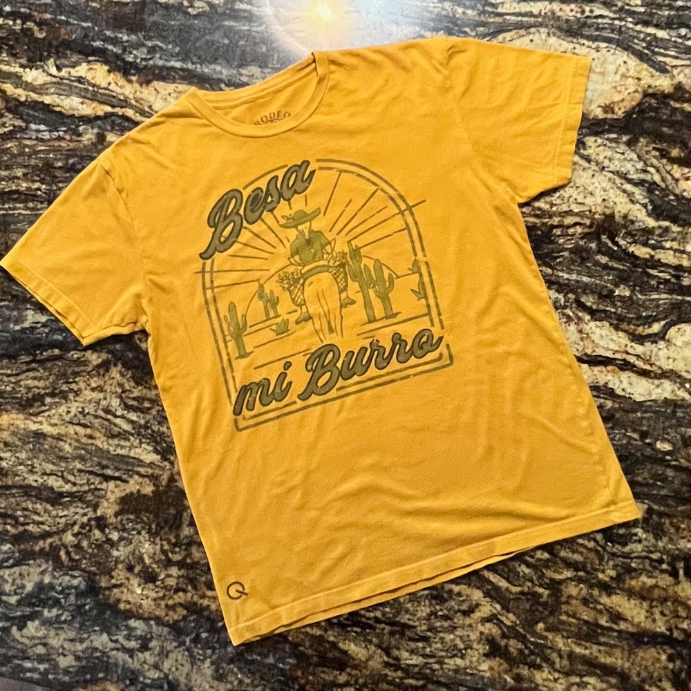 Funny Graphic Tee T-Shirt Yellow Spanish by Rodeo Quincy